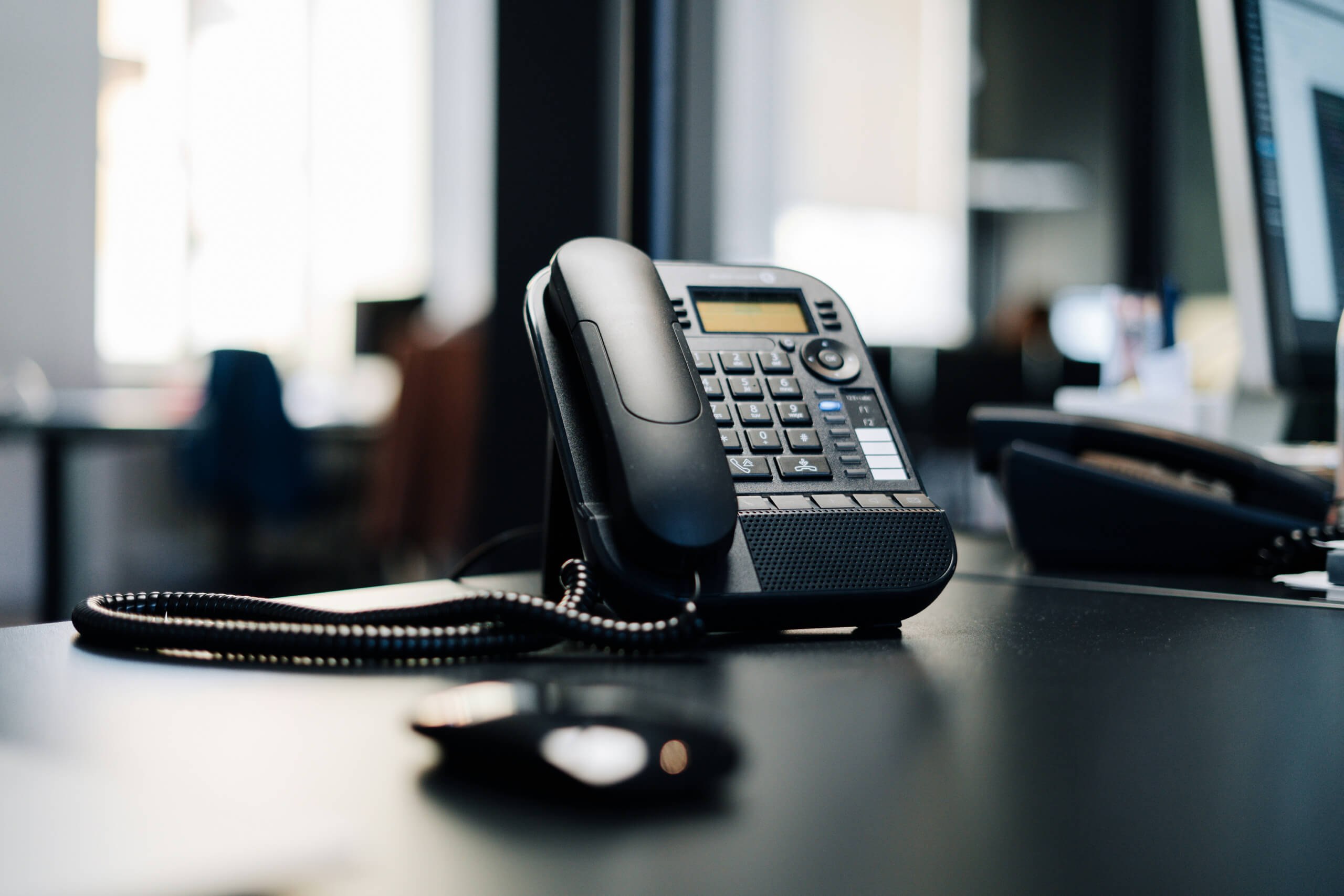 Cloud-based business phone solutions offering scalability, reliability, and advanced calling features